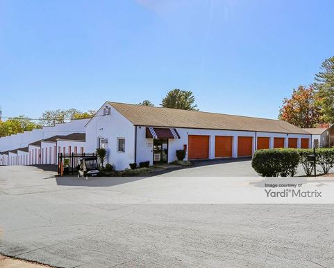 Source URL: https://cdnsc.rentcafe.com/dmslivecafe/3/1717587/1717587-1-3.jpg?width=-1&height=385&quality=80