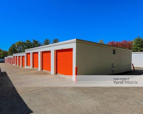 Source URL: https://cdnsc.rentcafe.com/dmslivecafe/3/1717588/1717588-1-3.jpg?width=-1&height=385&quality=80