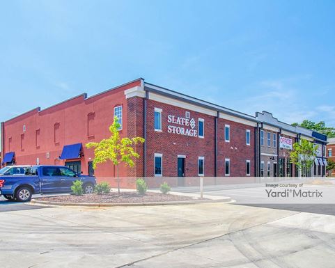 Source URL: https://cdnsc.rentcafe.com/dmslivecafe/3/1717594/1717594-1-5.jpg?width=-1&height=385&quality=80