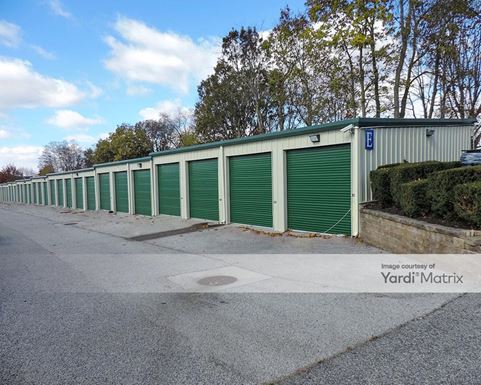 Source URL: https://cdnsc.rentcafe.com/dmslivecafe/3/1717601/1717601-1-5.jpg?width=-1&height=385&quality=80