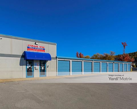 Source URL: https://cdnsc.rentcafe.com/dmslivecafe/3/1717611/1717611-1-3.jpg?width=-1&height=385&quality=80