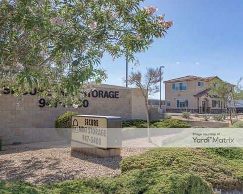 Source URL: https://cdnsc.rentcafe.com/dmslivecafe/3/1717612/1717612-1-5.jpg?width=-1&height=385&quality=80