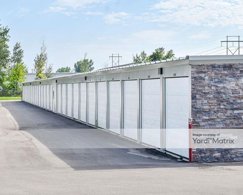 Source URL: https://cdnsc.rentcafe.com/dmslivecafe/3/1717620/1717620-1-4.jpg?width=-1&height=385&quality=80