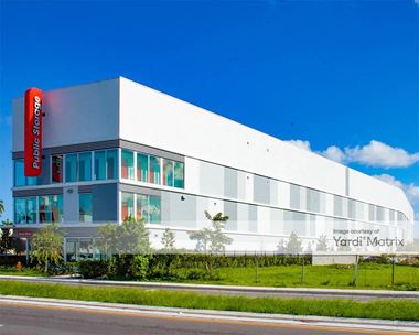 Storage Units for Rent available at 250 NE 135th Street, Miami, FL 33161