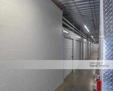 Source URL: https://cdnsc.rentcafe.com/dmslivecafe/3/1717642/1717642-1-2.jpg?width=-1&height=385&quality=80