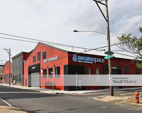 Source URL: https://cdnsc.rentcafe.com/dmslivecafe/3/1717652/1717652-1-2.jpg?width=-1&height=385&quality=80