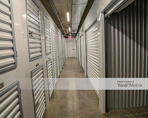 Source URL: https://cdnsc.rentcafe.com/dmslivecafe/3/1717655/1717655-1-4.jpg?width=-1&height=385&quality=80