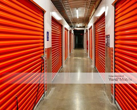 Source URL: https://cdnsc.rentcafe.com/dmslivecafe/3/1717659/1717659-1-4.jpg?width=-1&height=385&quality=80