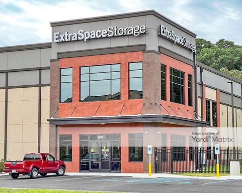 Source URL: https://cdnsc.rentcafe.com/dmslivecafe/3/1717677/1717677-1-4.jpg?width=-1&height=385&quality=80