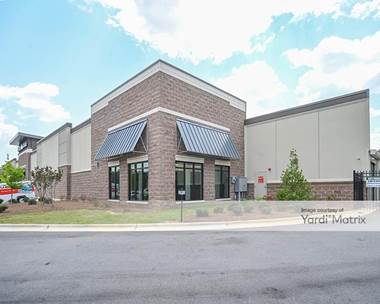 Storage Units for Rent available at 4209 Bragg Blvd, Fayetteville, NC 28303