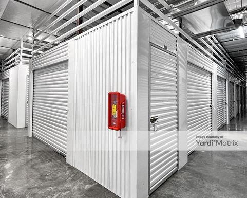 Source URL: https://cdnsc.rentcafe.com/dmslivecafe/3/1717711/1717711-1-5.jpg?width=-1&height=385&quality=80