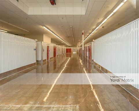 Source URL: https://cdnsc.rentcafe.com/dmslivecafe/3/1717713/1717713-1-2.jpg?width=-1&height=385&quality=80