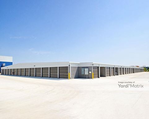 Source URL: https://cdnsc.rentcafe.com/dmslivecafe/3/1717718/1717718-1-4.jpg?width=-1&height=385&quality=80