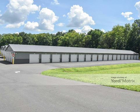 Source URL: https://cdnsc.rentcafe.com/dmslivecafe/3/1717719/1717719-1-3.jpg?width=-1&height=385&quality=80