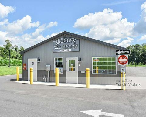 Source URL: https://cdnsc.rentcafe.com/dmslivecafe/3/1717719/1717719-1-4.jpg?width=-1&height=385&quality=80