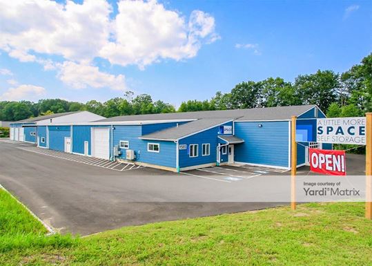 Source URL: https://cdnsc.rentcafe.com/dmslivecafe/3/1717720/1717720-1-3.jpg?width=-1&height=385&quality=80