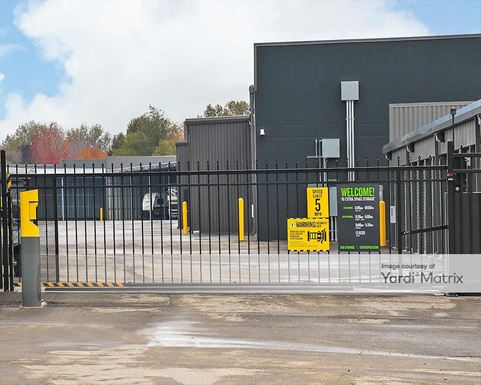 Source URL: https://cdnsc.rentcafe.com/dmslivecafe/3/1717721/1717721-1-2.jpg?width=-1&height=385&quality=80