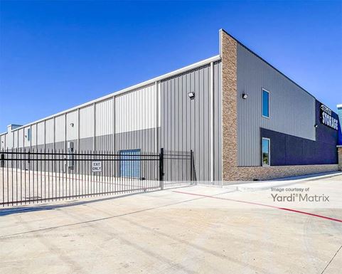 Source URL: https://cdnsc.rentcafe.com/dmslivecafe/3/1717727/1717727-1-2.jpg?width=-1&height=385&quality=80