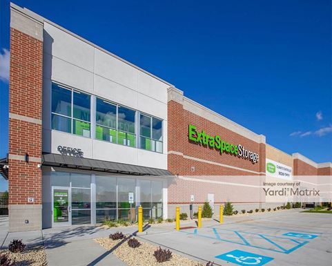 Source URL: https://cdnsc.rentcafe.com/dmslivecafe/3/1717733/1717733-1-3.jpg?width=-1&height=385&quality=80