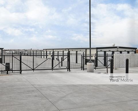 Source URL: https://cdnsc.rentcafe.com/dmslivecafe/3/1717737/1717737-1-4.jpg?width=-1&height=385&quality=80