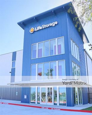 Source URL: https://cdnsc.rentcafe.com/dmslivecafe/3/1717739/1717739-1-3.jpg?width=-1&height=385&quality=80