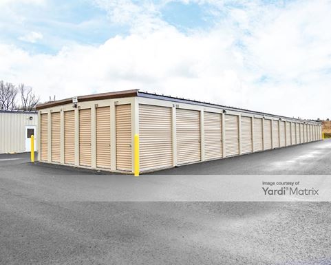 Source URL: https://cdnsc.rentcafe.com/dmslivecafe/3/1717760/1717760-1-3.jpg?width=-1&height=385&quality=80