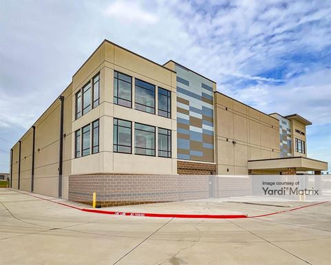 Source URL: https://cdnsc.rentcafe.com/dmslivecafe/3/1717761/1717761-1-3.jpg?width=-1&height=385&quality=80