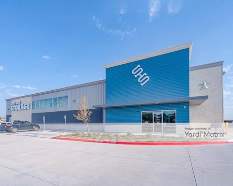 Source URL: https://cdnsc.rentcafe.com/dmslivecafe/3/1717771/1717771-1-3.jpg?width=-1&height=385&quality=80