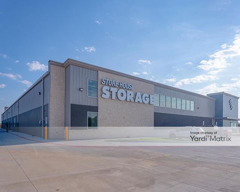 Source URL: https://cdnsc.rentcafe.com/dmslivecafe/3/1717771/1717771-1-4.jpg?width=-1&height=385&quality=80