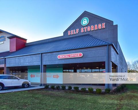 Source URL: https://cdnsc.rentcafe.com/dmslivecafe/3/1717819/1717819-1-2.jpg?width=-1&height=385&quality=80