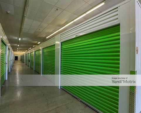 Source URL: https://cdnsc.rentcafe.com/dmslivecafe/3/1717865/1717865-1-2.jpg?width=-1&height=385&quality=80