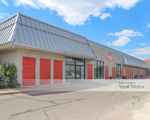 Source URL: https://cdnsc.rentcafe.com/dmslivecafe/3/1717867/1717867-1-2.jpg?width=-1&height=385&quality=80