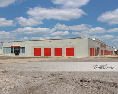 Source URL: https://cdnsc.rentcafe.com/dmslivecafe/3/1717867/1717867-1-3.jpg?width=-1&height=385&quality=80