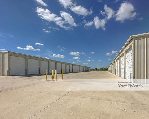 Source URL: https://cdnsc.rentcafe.com/dmslivecafe/3/1717873/1717873-1-4.jpg?width=-1&height=385&quality=80