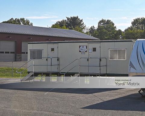 Source URL: https://cdnsc.rentcafe.com/dmslivecafe/3/1717875/1717875-1-1.jpg?width=-1&height=385&quality=80