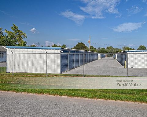 Source URL: https://cdnsc.rentcafe.com/dmslivecafe/3/1717875/1717875-1-3.jpg?width=-1&height=385&quality=80