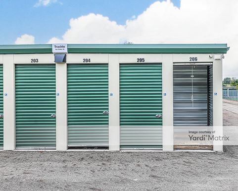 Source URL: https://cdnsc.rentcafe.com/dmslivecafe/3/1717884/1717884-1-4.jpg?width=-1&height=385&quality=80