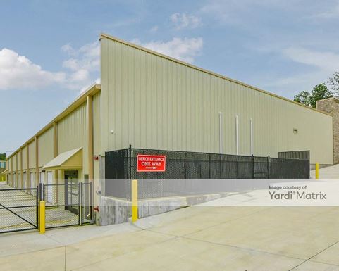 Source URL: https://cdnsc.rentcafe.com/dmslivecafe/3/1717886/1717886-1-2.jpg?width=-1&height=385&quality=80