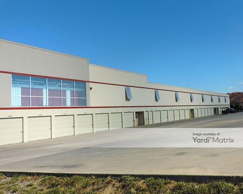 Source URL: https://cdnsc.rentcafe.com/dmslivecafe/3/1717890/1717890-1-3.jpg?width=-1&height=385&quality=80