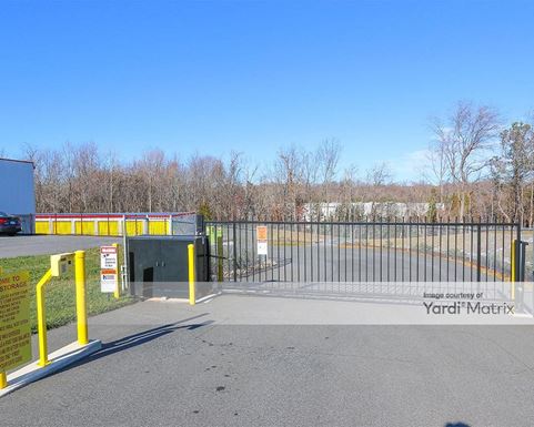 Source URL: https://cdnsc.rentcafe.com/dmslivecafe/3/1717895/1717895-1-3.jpg?width=-1&height=385&quality=80