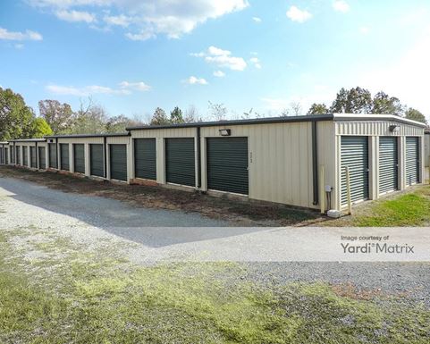 Source URL: https://cdnsc.rentcafe.com/dmslivecafe/3/1717896/1717896-1-3.jpg?width=-1&height=385&quality=80