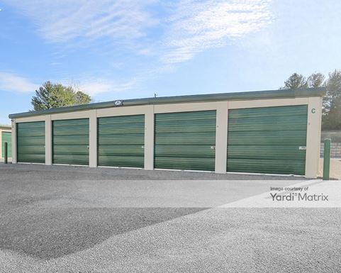 Source URL: https://cdnsc.rentcafe.com/dmslivecafe/3/1717904/1717904-1-2.jpg?width=-1&height=385&quality=80