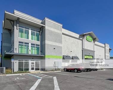 Storage Units for Rent available at 17780 San Carlos Blvd, Fort Myers, FL 33931