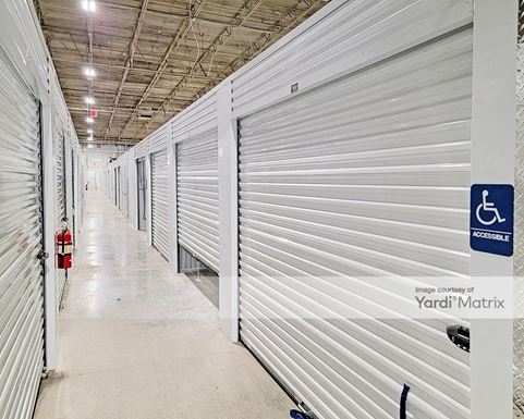 Source URL: https://cdnsc.rentcafe.com/dmslivecafe/3/1717923/1717923-1-4.jpg?width=-1&height=385&quality=80