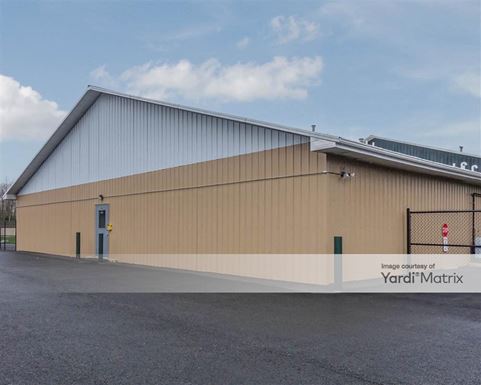 Source URL: https://cdnsc.rentcafe.com/dmslivecafe/3/1717928/1717928-1-3.jpg?width=-1&height=385&quality=80