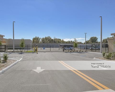 Source URL: https://cdnsc.rentcafe.com/dmslivecafe/3/1720713/1720713-1-2.jpg?width=-1&height=385&quality=80