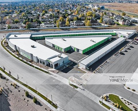 Source URL: https://cdnsc.rentcafe.com/dmslivecafe/3/1720714/1720714-1-6.jpg?width=-1&height=385&quality=80