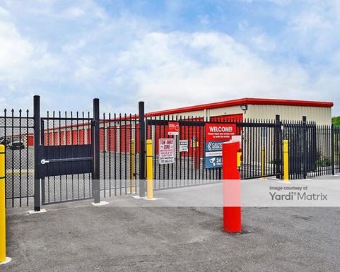 Source URL: https://cdnsc.rentcafe.com/dmslivecafe/3/1720719/1720719-1-6.jpg?width=-1&height=385&quality=80