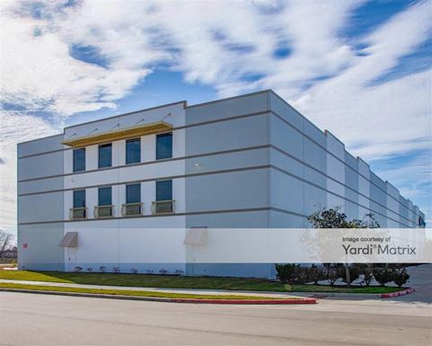 Source URL: https://cdnsc.rentcafe.com/dmslivecafe/3/1720725/1720725-1-5.jpg?width=-1&height=385&quality=80