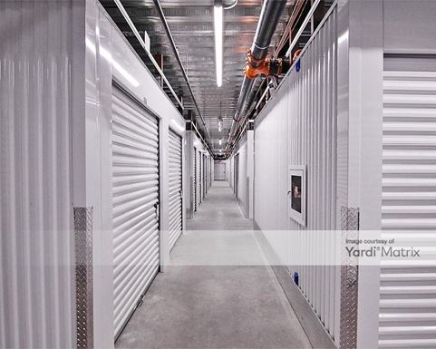 Source URL: https://cdnsc.rentcafe.com/dmslivecafe/3/1720726/1720726-1-2.jpg?width=-1&height=385&quality=80